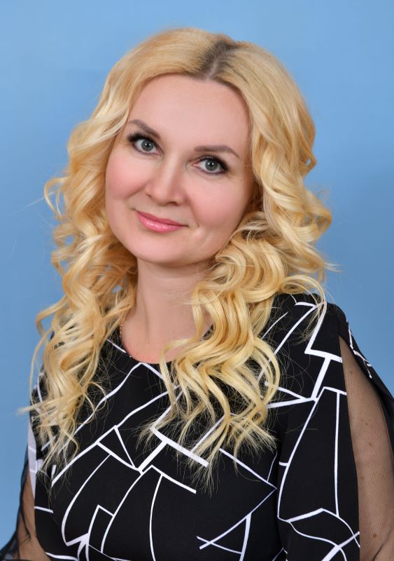 Воспитатель Карпенкова Оксана Викторовна.